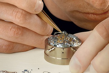 无锡百达翡丽腕表官方售后保养服务