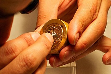 无锡百达翡丽表售后清洗保养